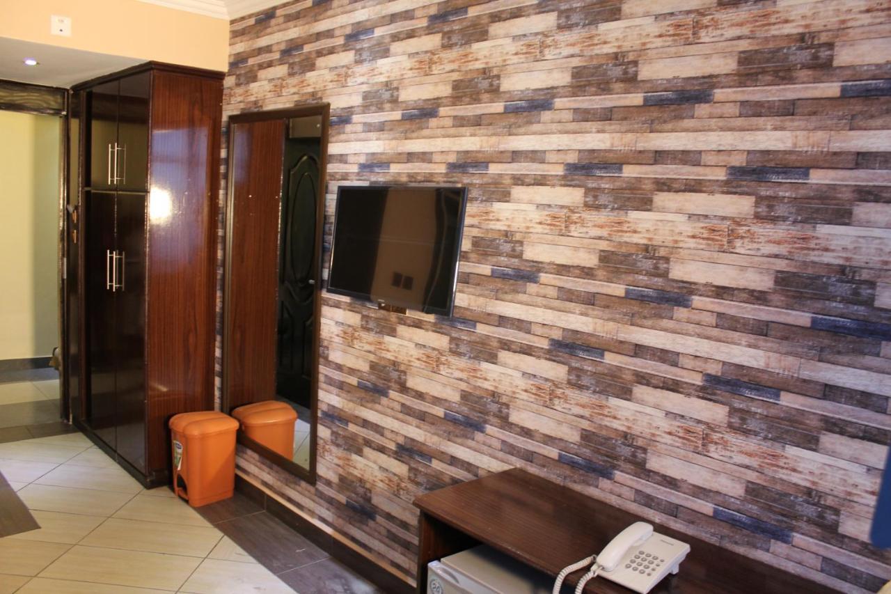 Airport Landing Hotel Ναϊρόμπι Εξωτερικό φωτογραφία