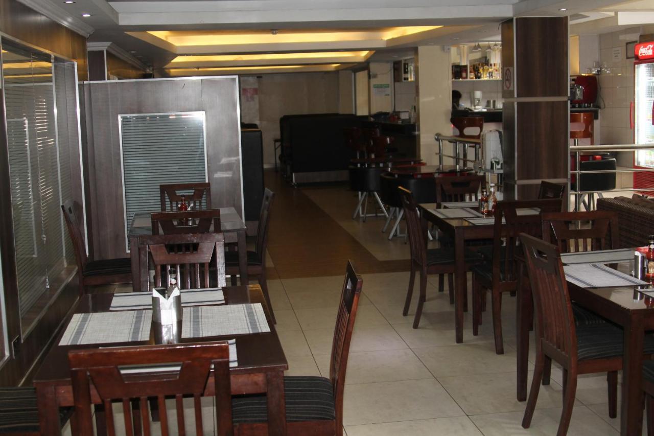 Airport Landing Hotel Ναϊρόμπι Εξωτερικό φωτογραφία