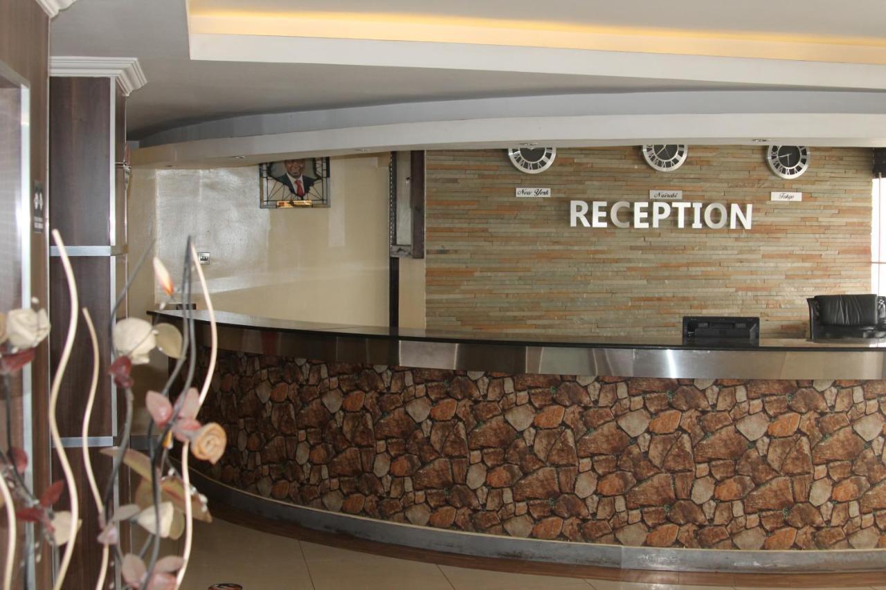 Airport Landing Hotel Ναϊρόμπι Εξωτερικό φωτογραφία