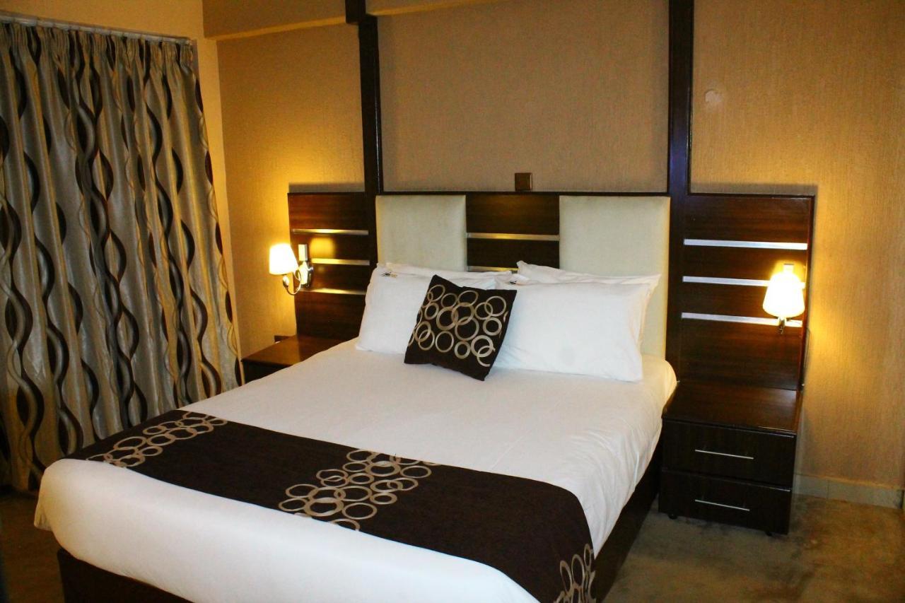 Airport Landing Hotel Ναϊρόμπι Εξωτερικό φωτογραφία
