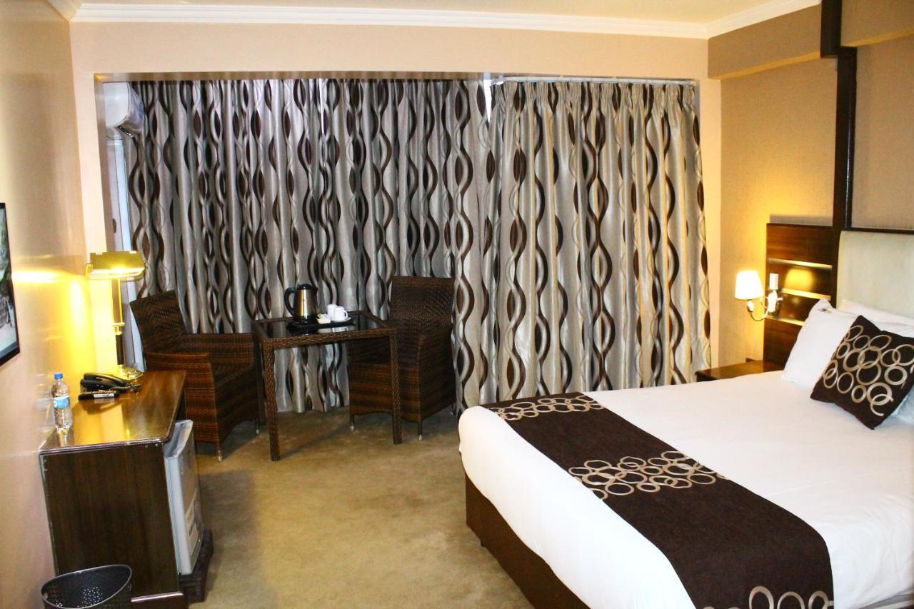 Airport Landing Hotel Ναϊρόμπι Εξωτερικό φωτογραφία