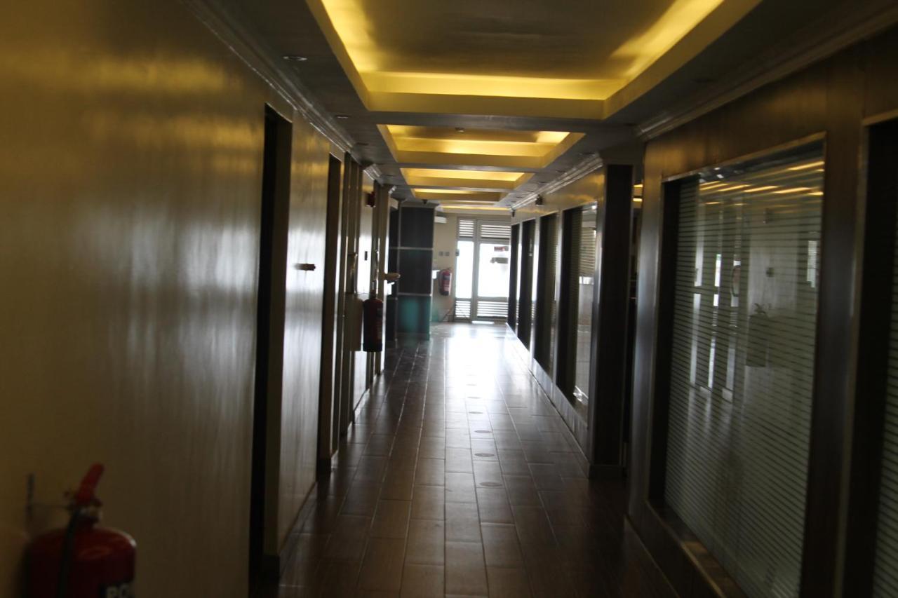Airport Landing Hotel Ναϊρόμπι Εξωτερικό φωτογραφία