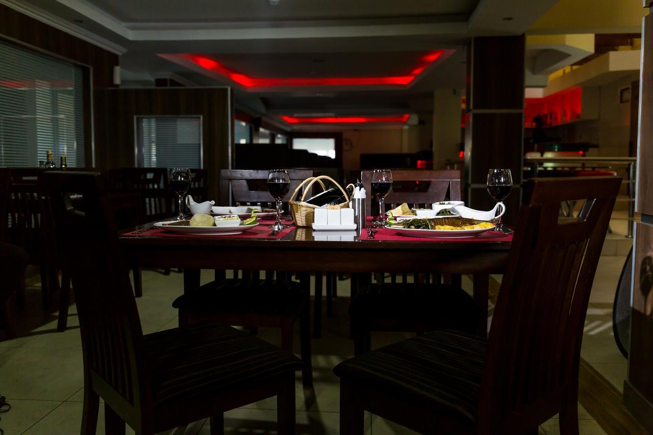 Airport Landing Hotel Ναϊρόμπι Εξωτερικό φωτογραφία